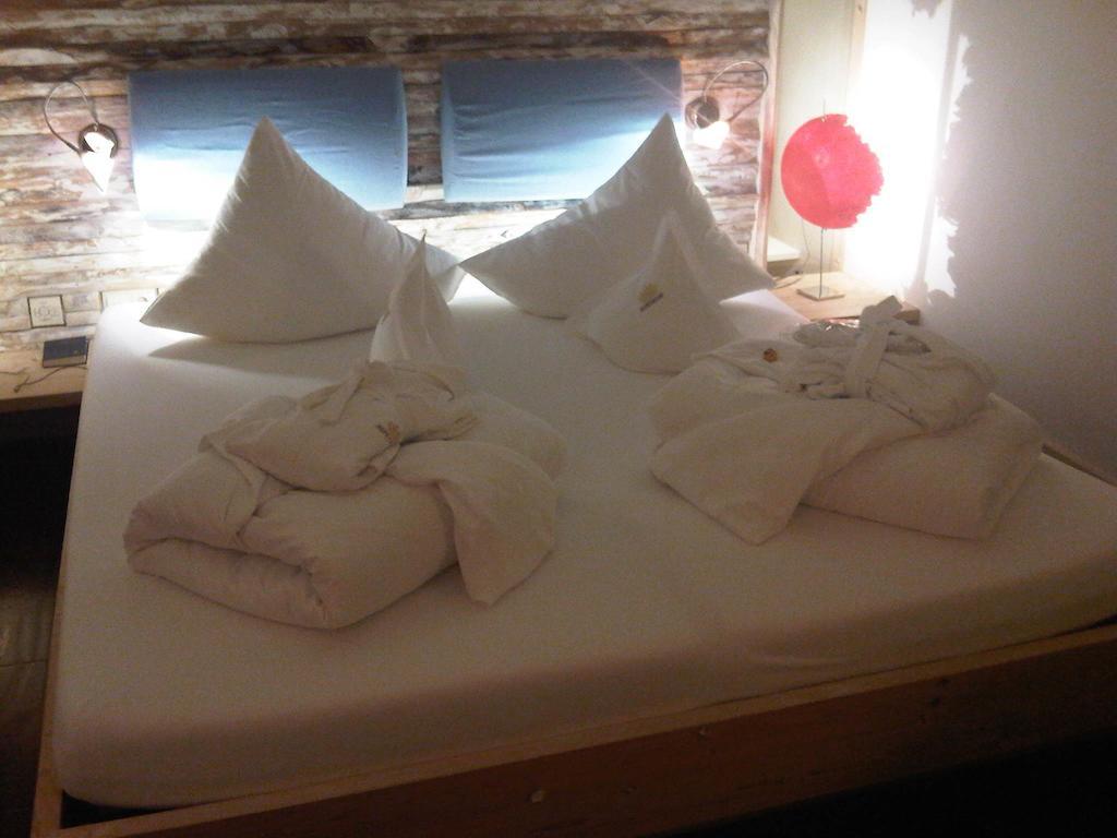 Denis Hotel Abuja Mobushipe Quarto foto